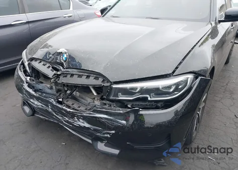 2019 BMW 330I z USA, uszkodzony, nr VIN WBA5R1C59KFH02536